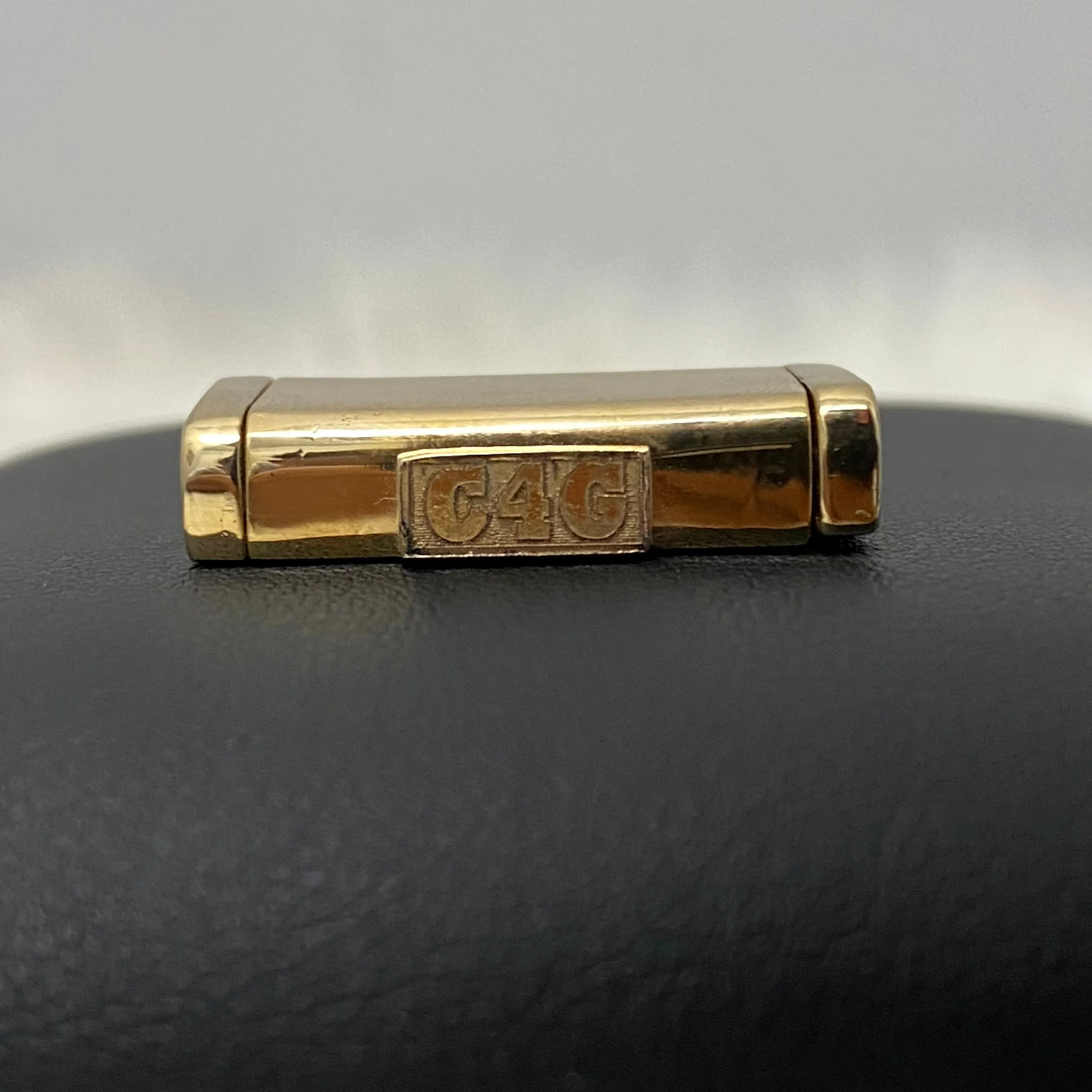 10K Yellow Gold Plain Sleek Lock / 15.8gr / 14mm