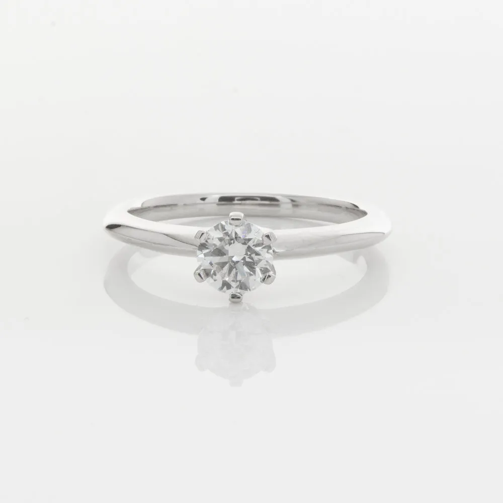 18ct White Gold .50ct Diamond Cosmopolitan Ring