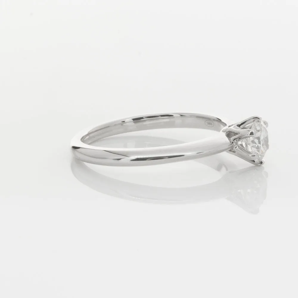 18ct White Gold .50ct Diamond Cosmopolitan Ring