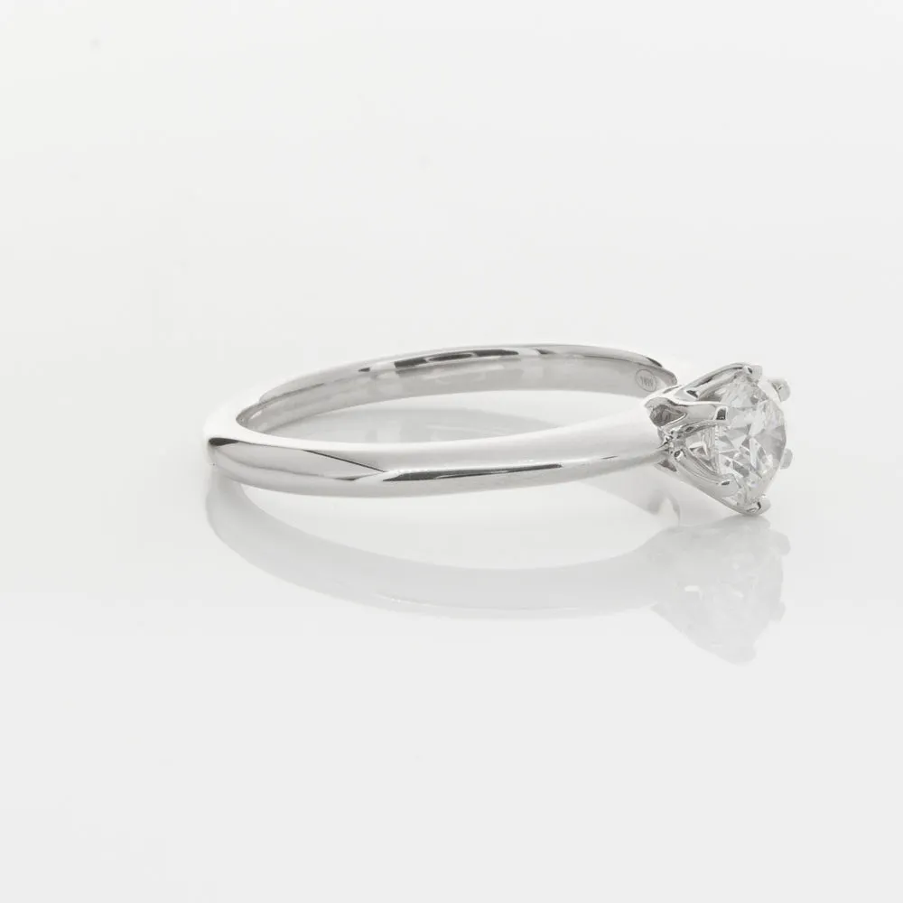 18ct White Gold .50ct Diamond Cosmopolitan Ring