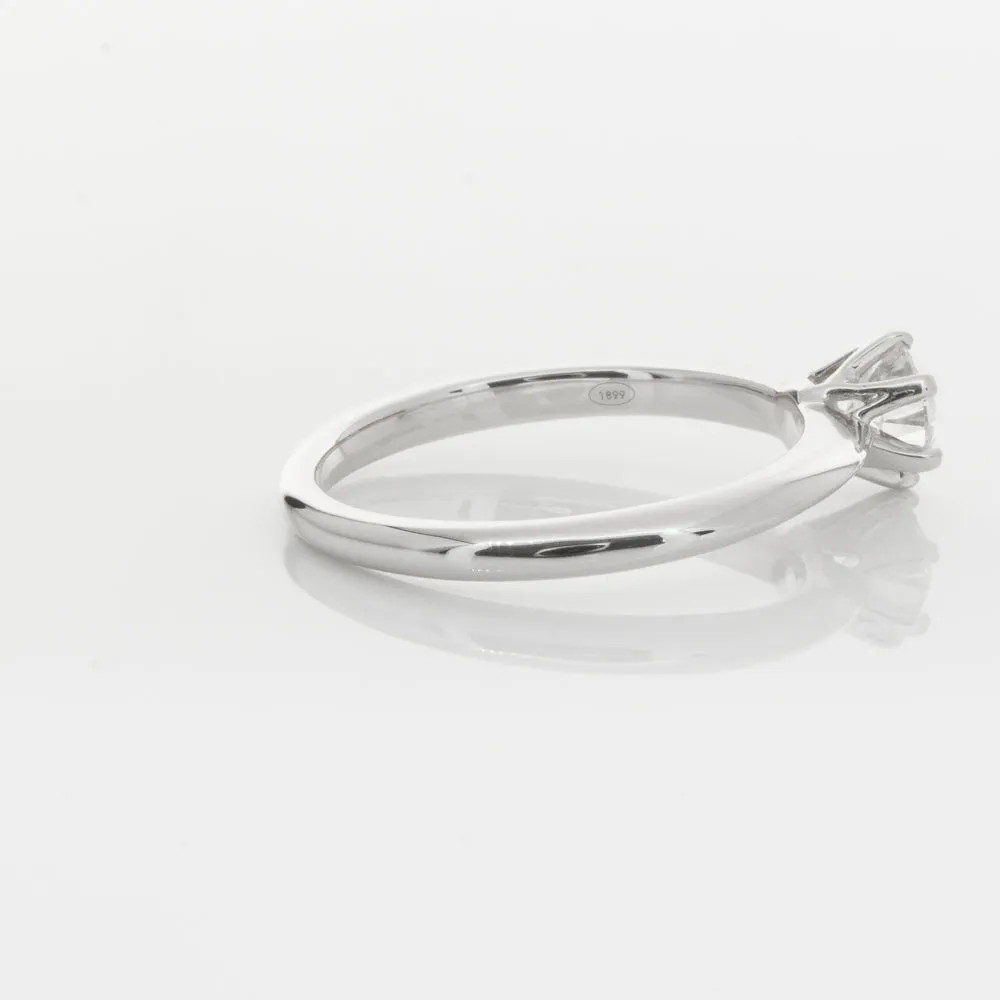 18ct White Gold .50ct Diamond Cosmopolitan Ring
