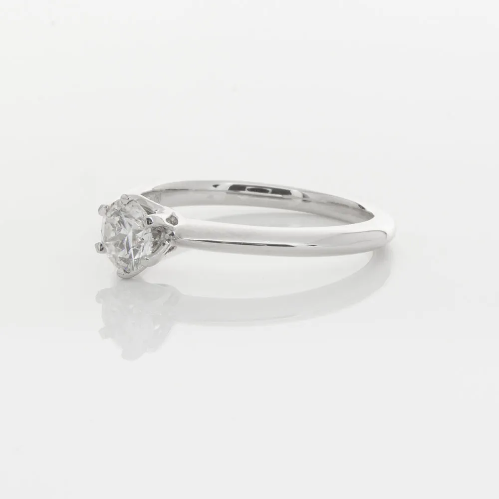 18ct White Gold .50ct Diamond Cosmopolitan Ring
