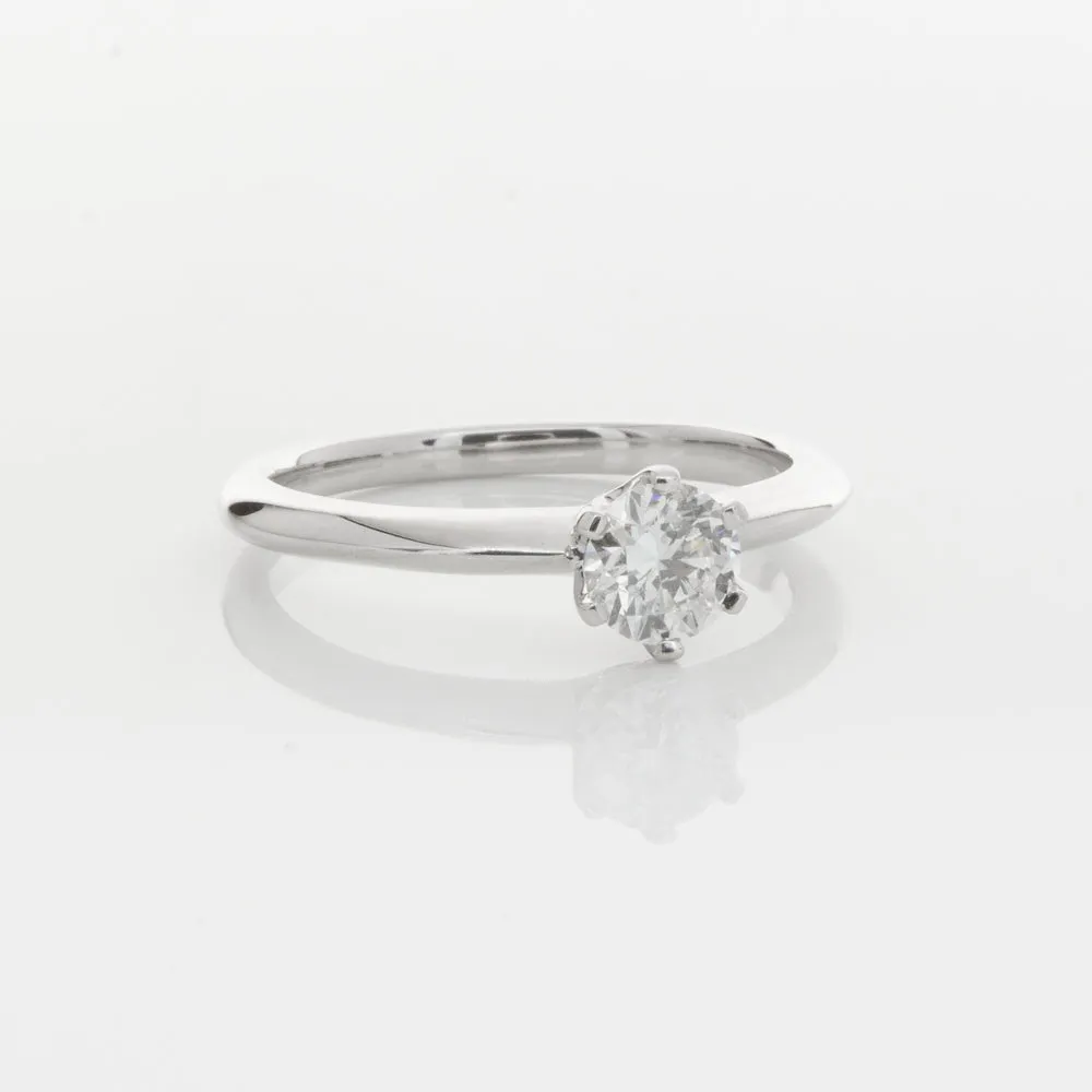 18ct White Gold .50ct Diamond Cosmopolitan Ring