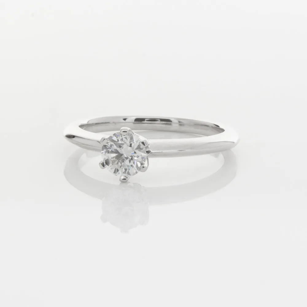 18ct White Gold .50ct Diamond Cosmopolitan Ring