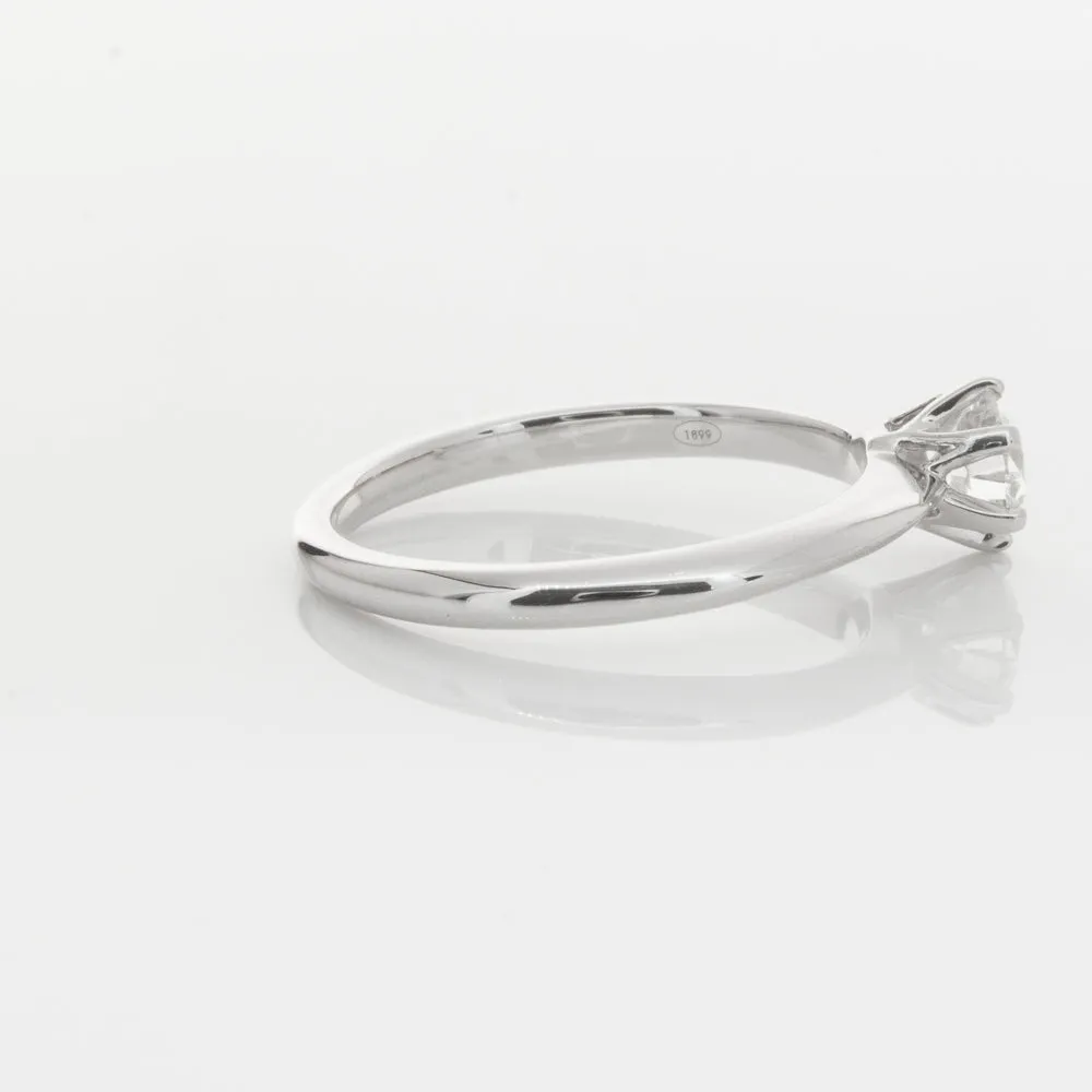 18ct White Gold .50ct Diamond Cosmopolitan Ring