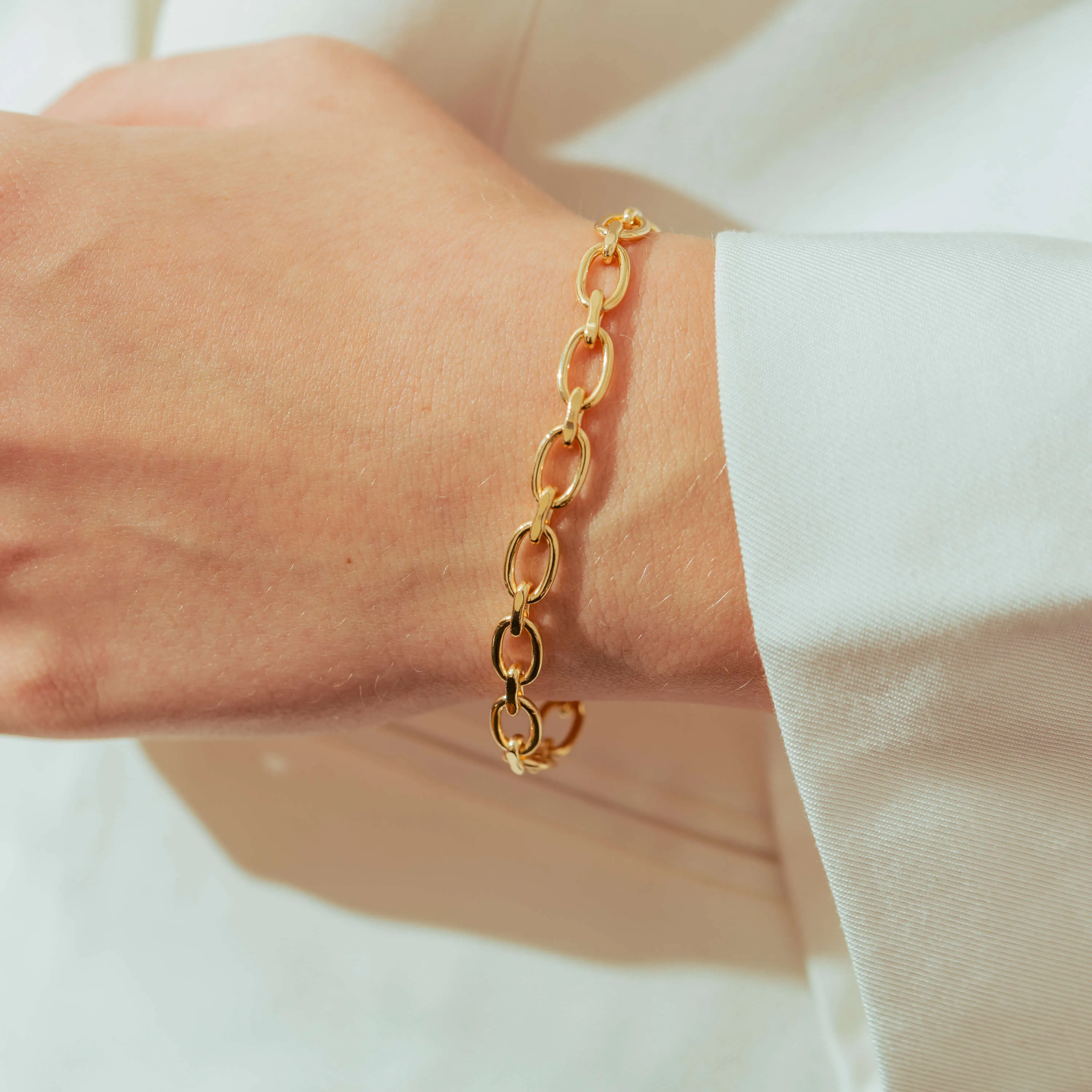 9ct Yellow Gold Oval Chain Link Bracelet
