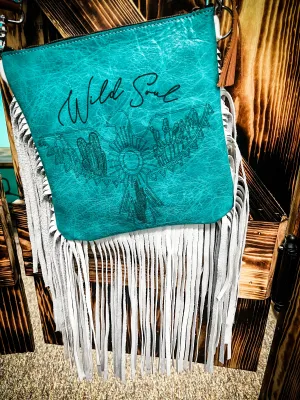 Aspen Crossbody 1100