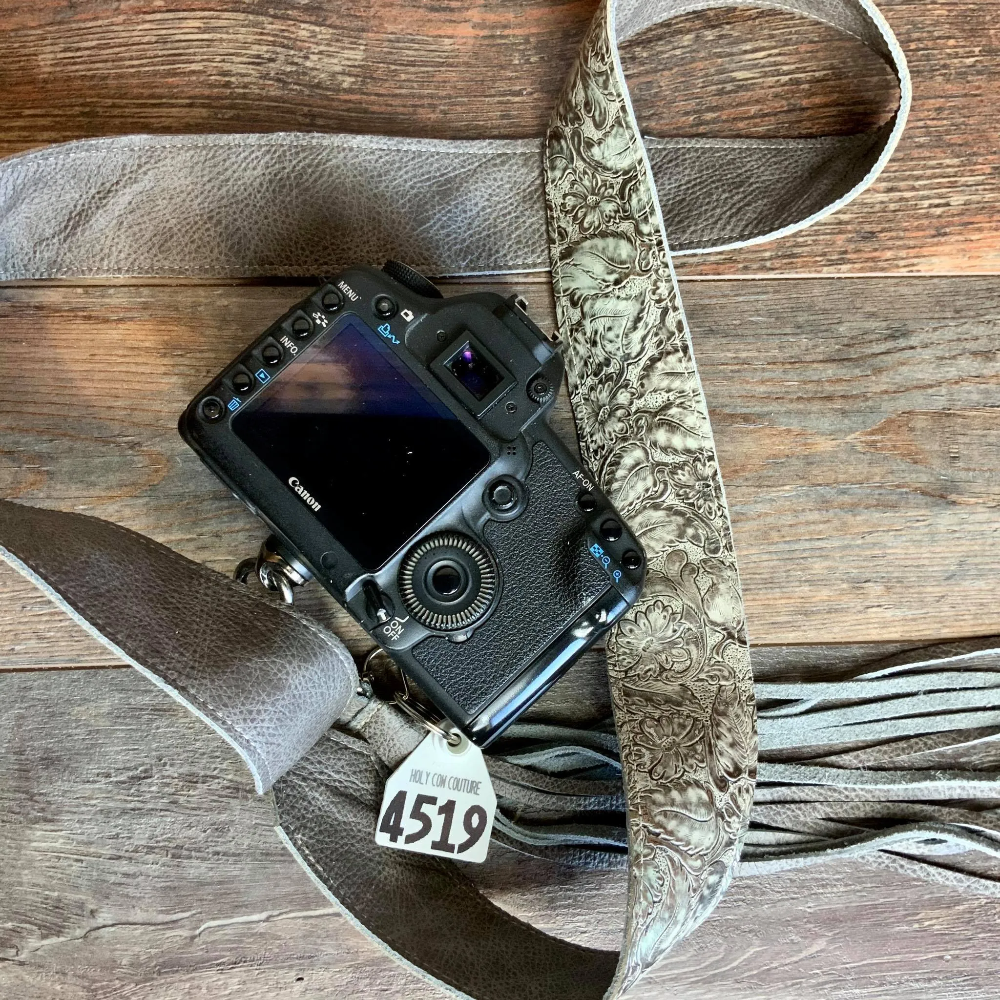 Camera Strap Sling Silver Leaf