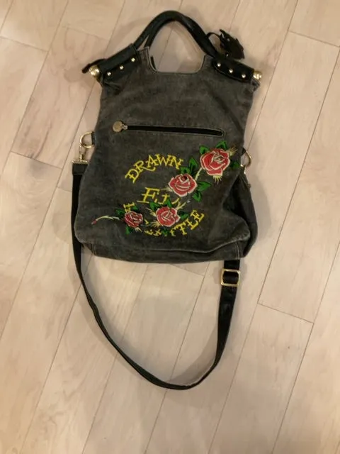 {{ClientCode}} GREY ED HARDY CROSSBODY TOTE