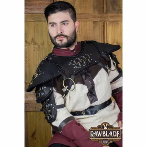 Fighter Gorget with Pauldrons