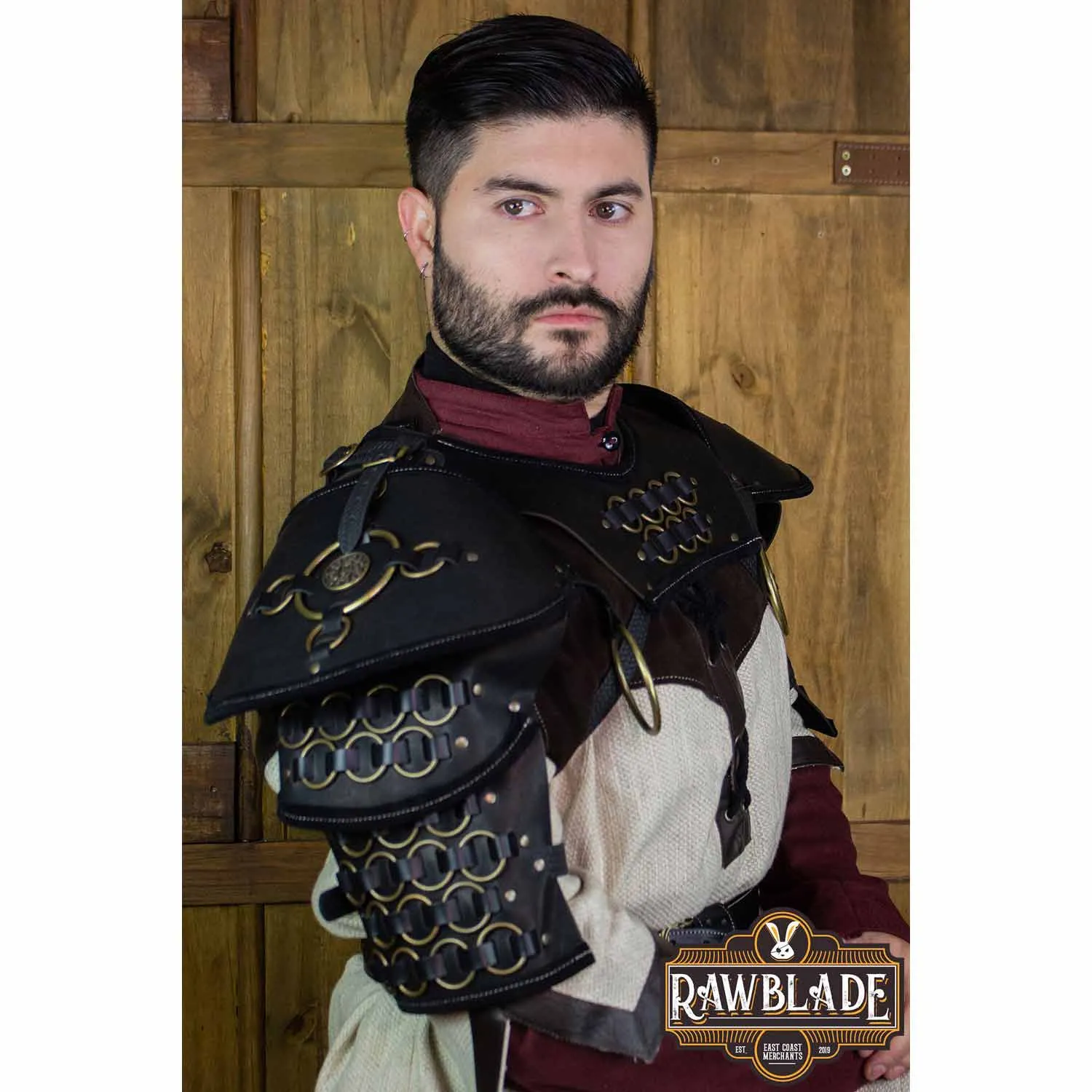 Fighter Gorget with Pauldrons