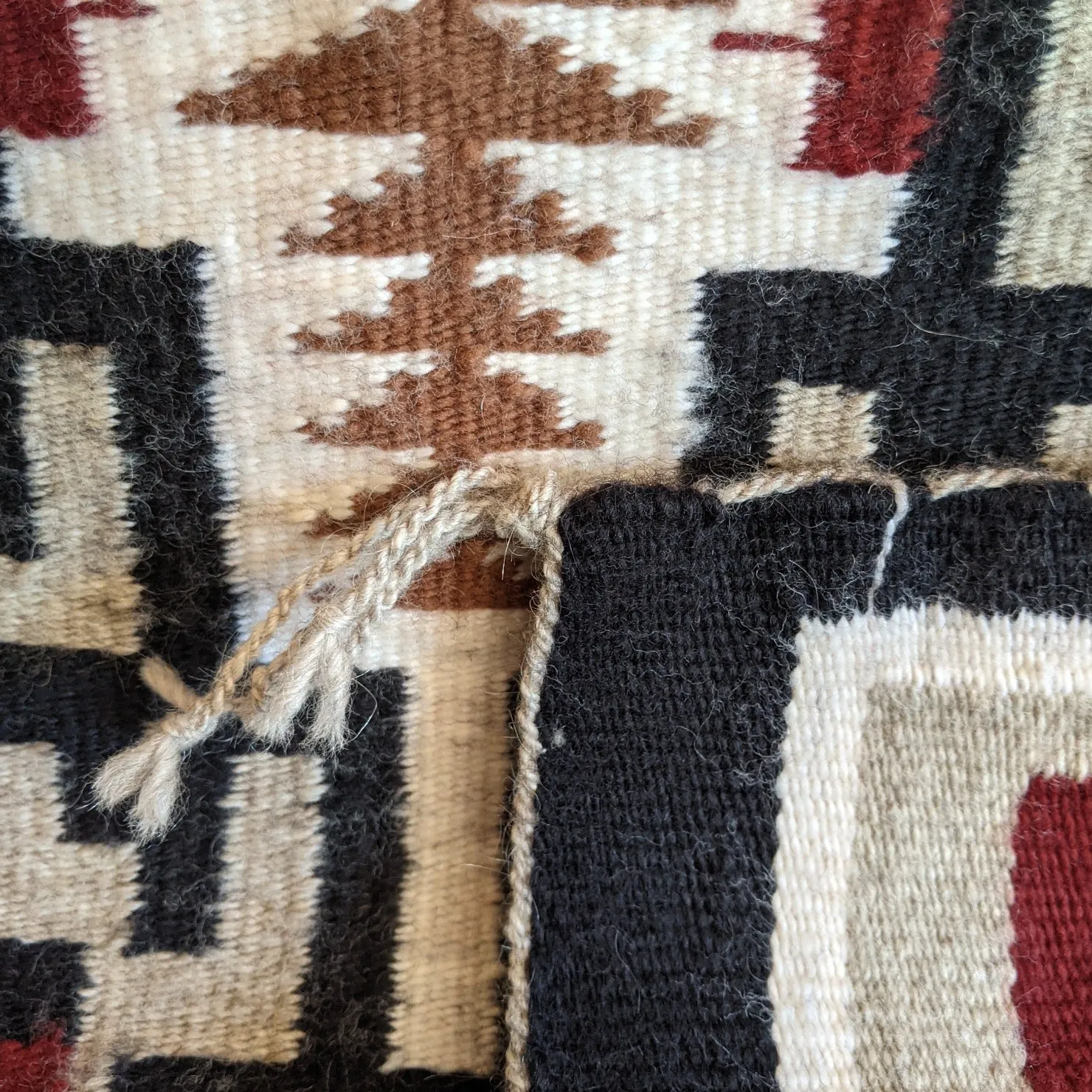 Ganado Navajo Rug by Laberta Yazzie SWT-TD130