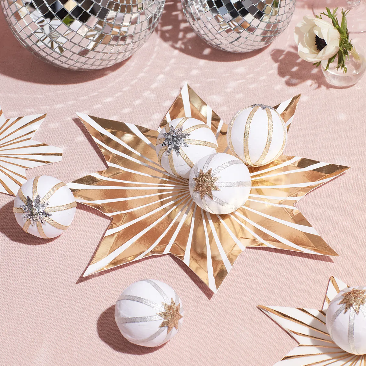 Gold Stripe Star Plates (x 8)