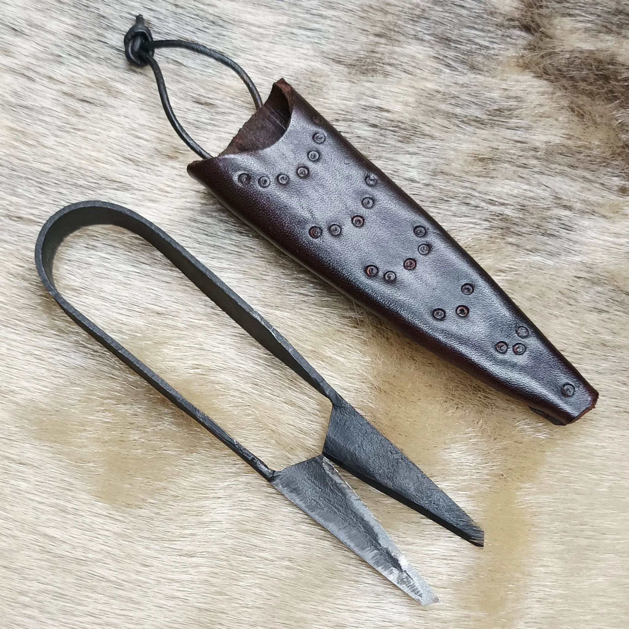 Hand-Forged Medium Snips