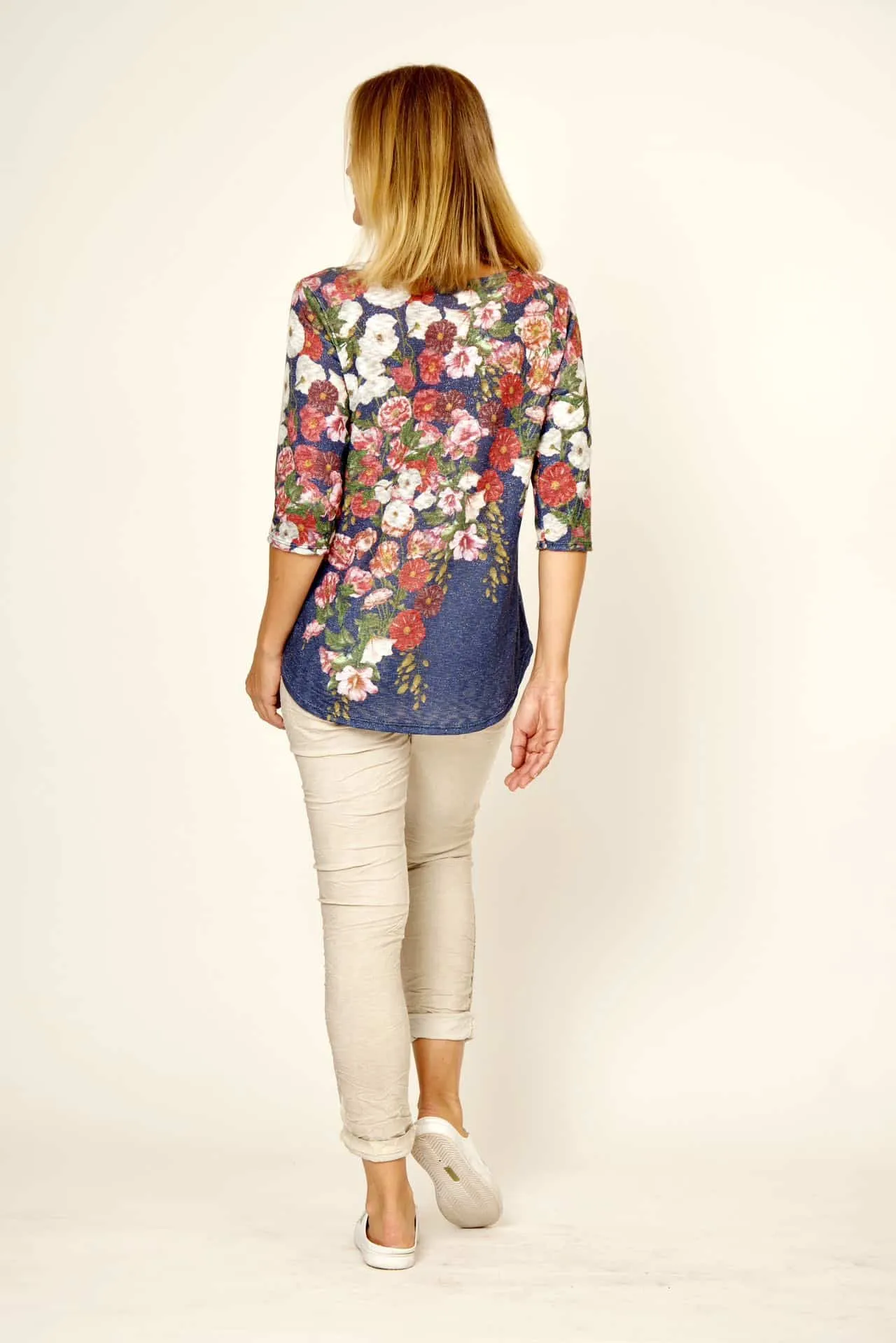 La Strada - Shining Top - Navy/Red Floral