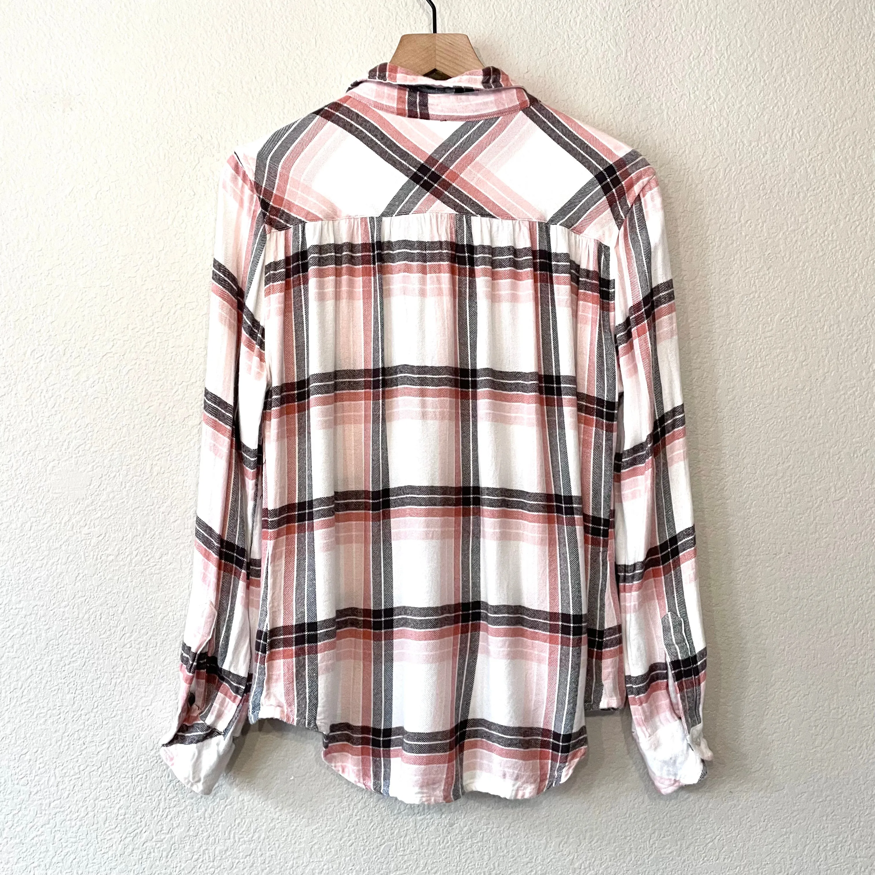 Lightweight Plaid Flannel