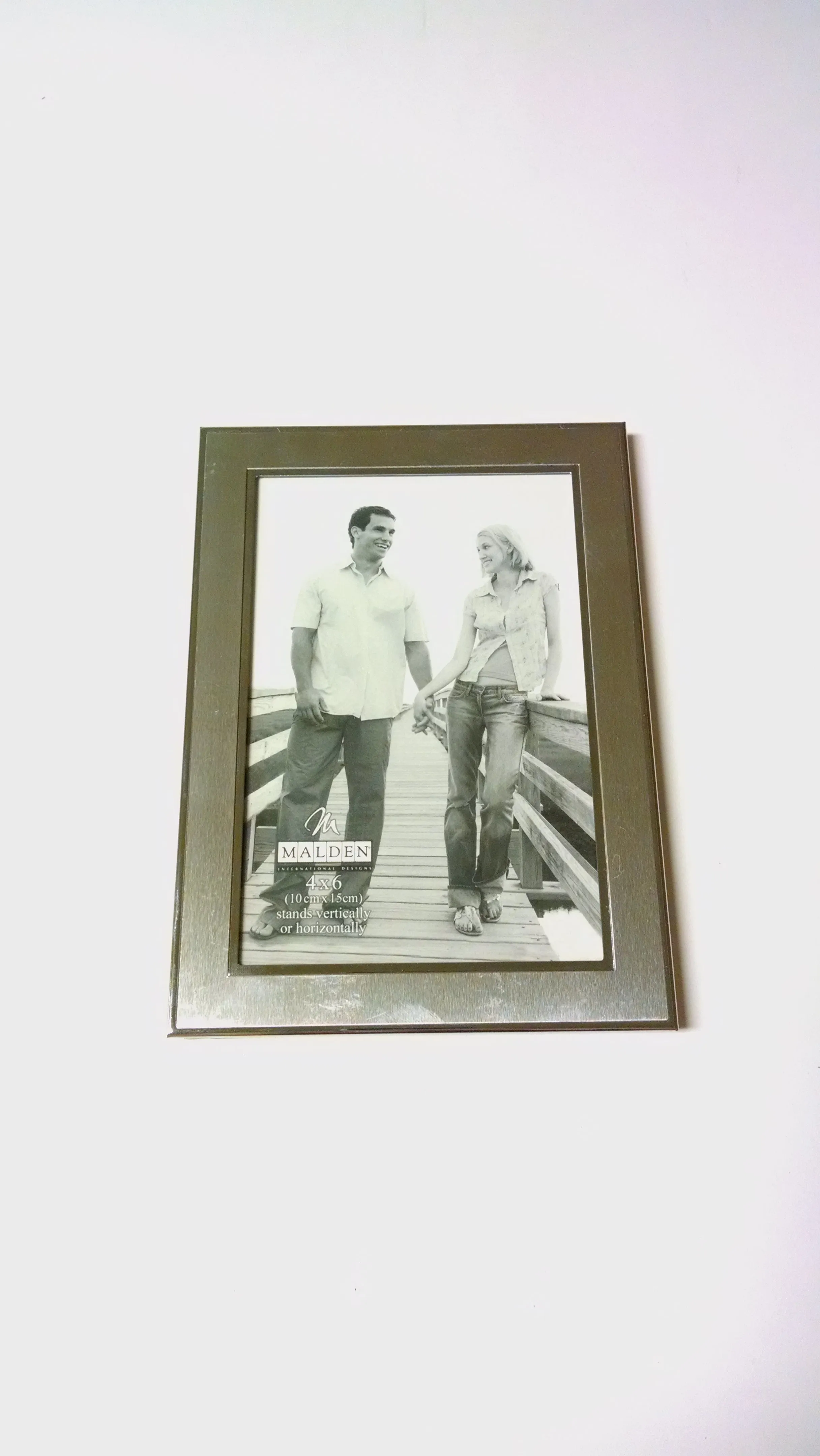 Malden 4x6 Sleek Silver