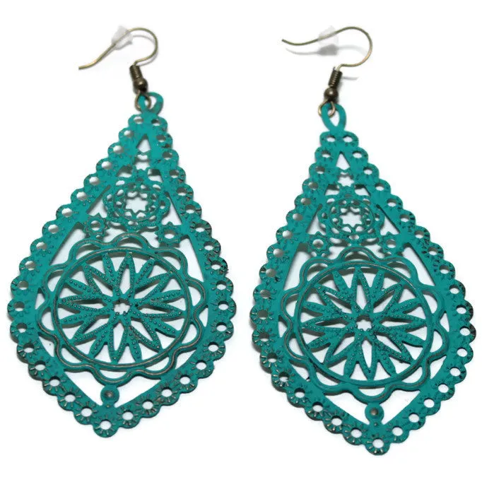 Persist Filigree Earring