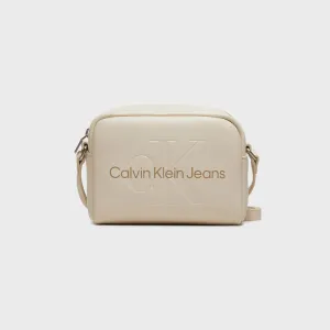 Sculpted Camera Bag - Offwhite