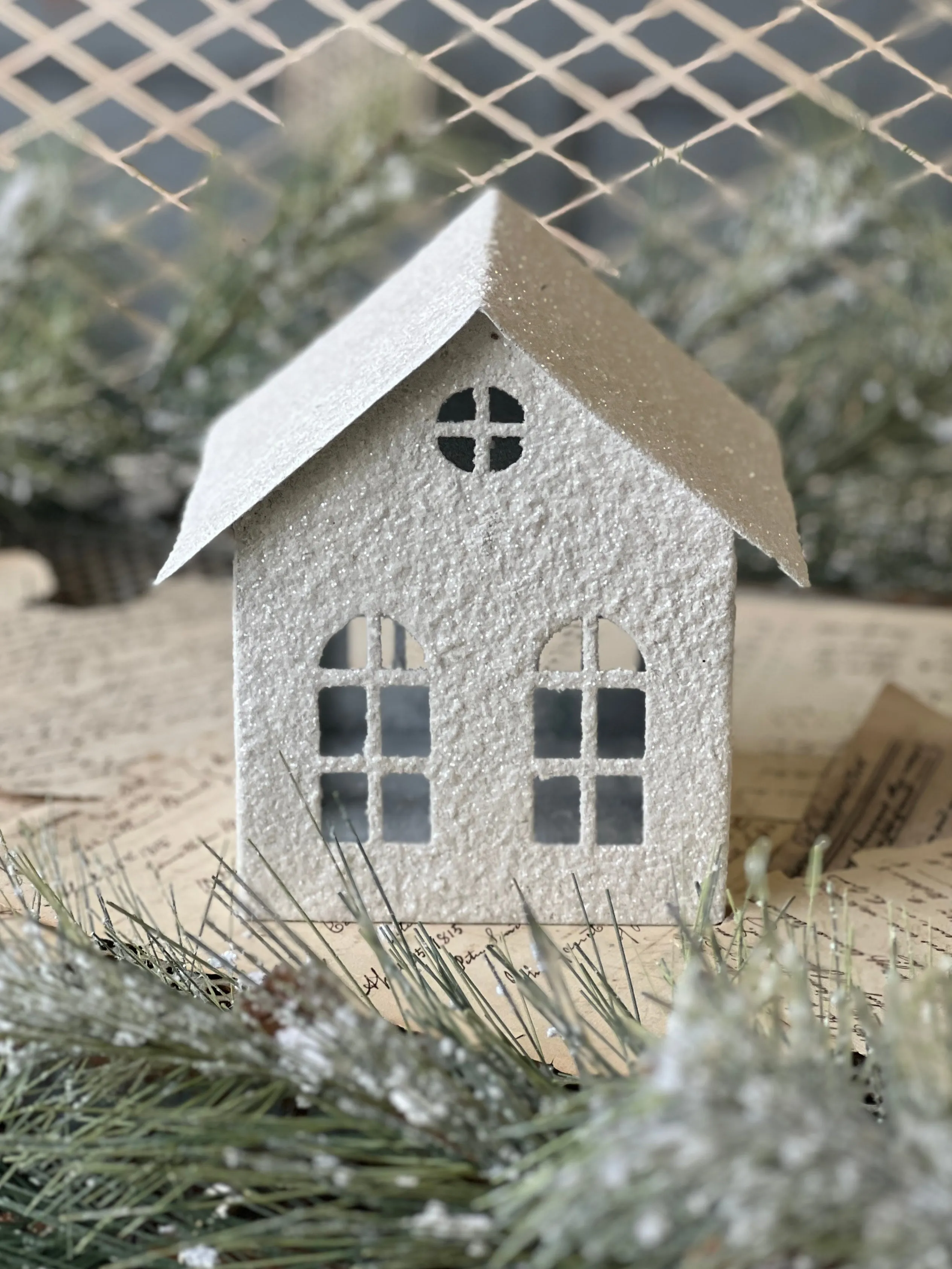 Shining Snowy Cottage | 6.75" | NEW CLOSEOUT   CLEAN UP!  From $3.50 - Last 84pcs!