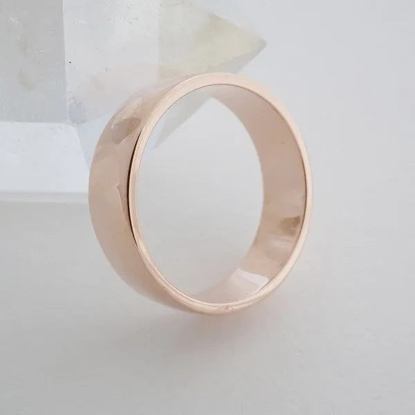 Sleek and Simple Band Ring