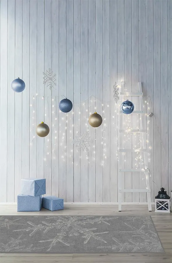 Snowflake Silver Rug