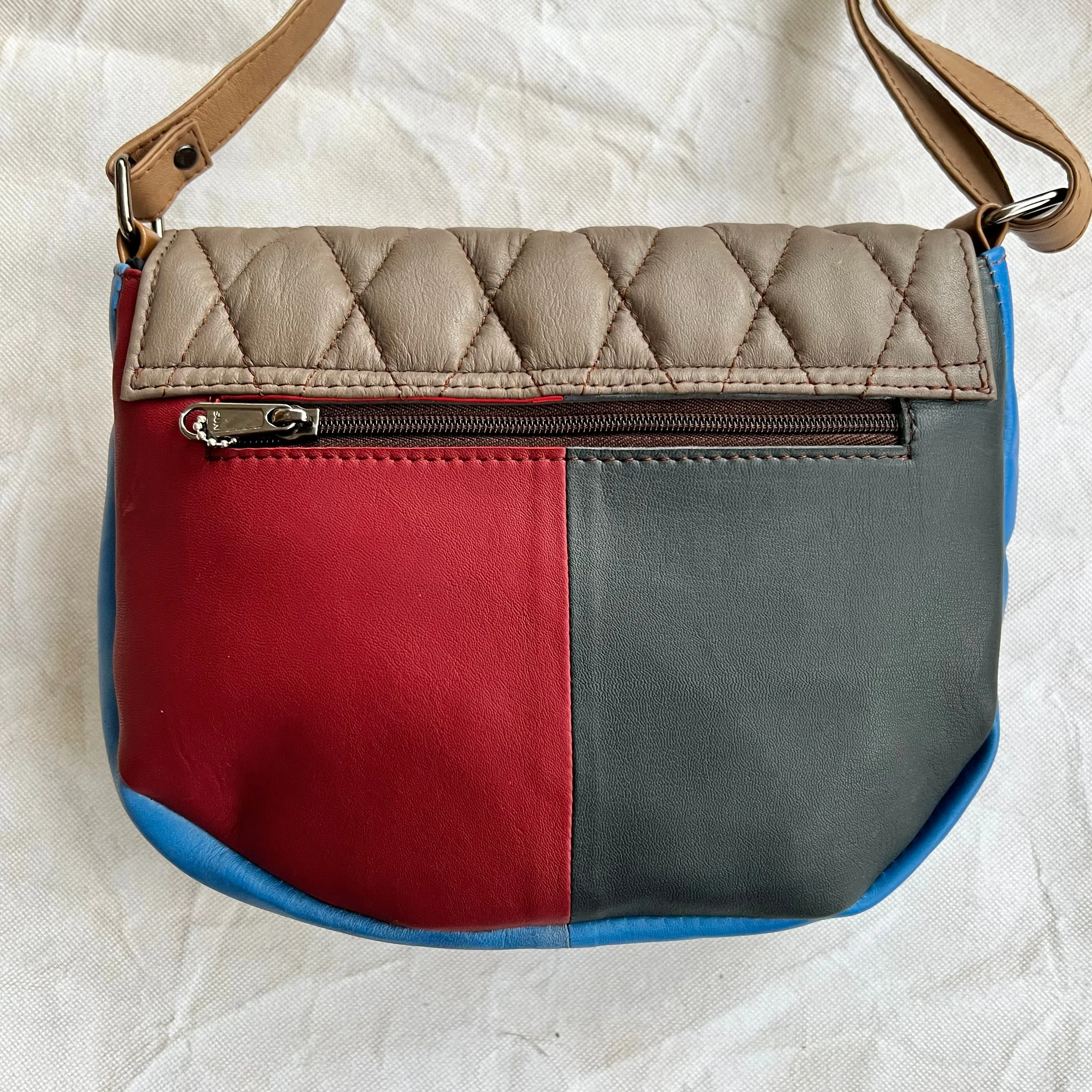 Soruka - Hidra Crossbody Bag, Mushroom