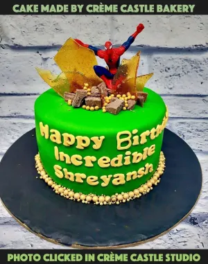 Spiderman Green Cake