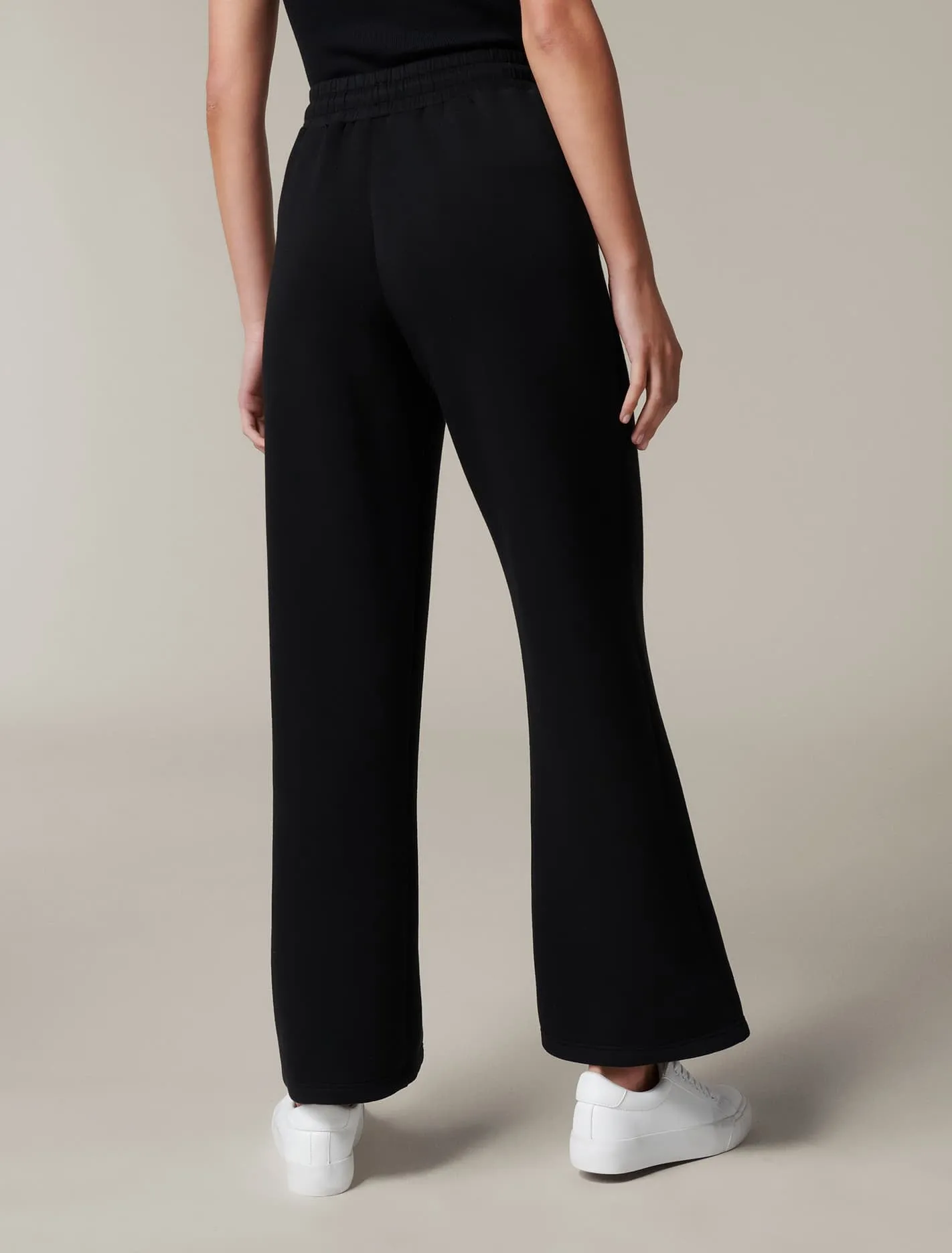 Tiana Wide Leg Sweatpants