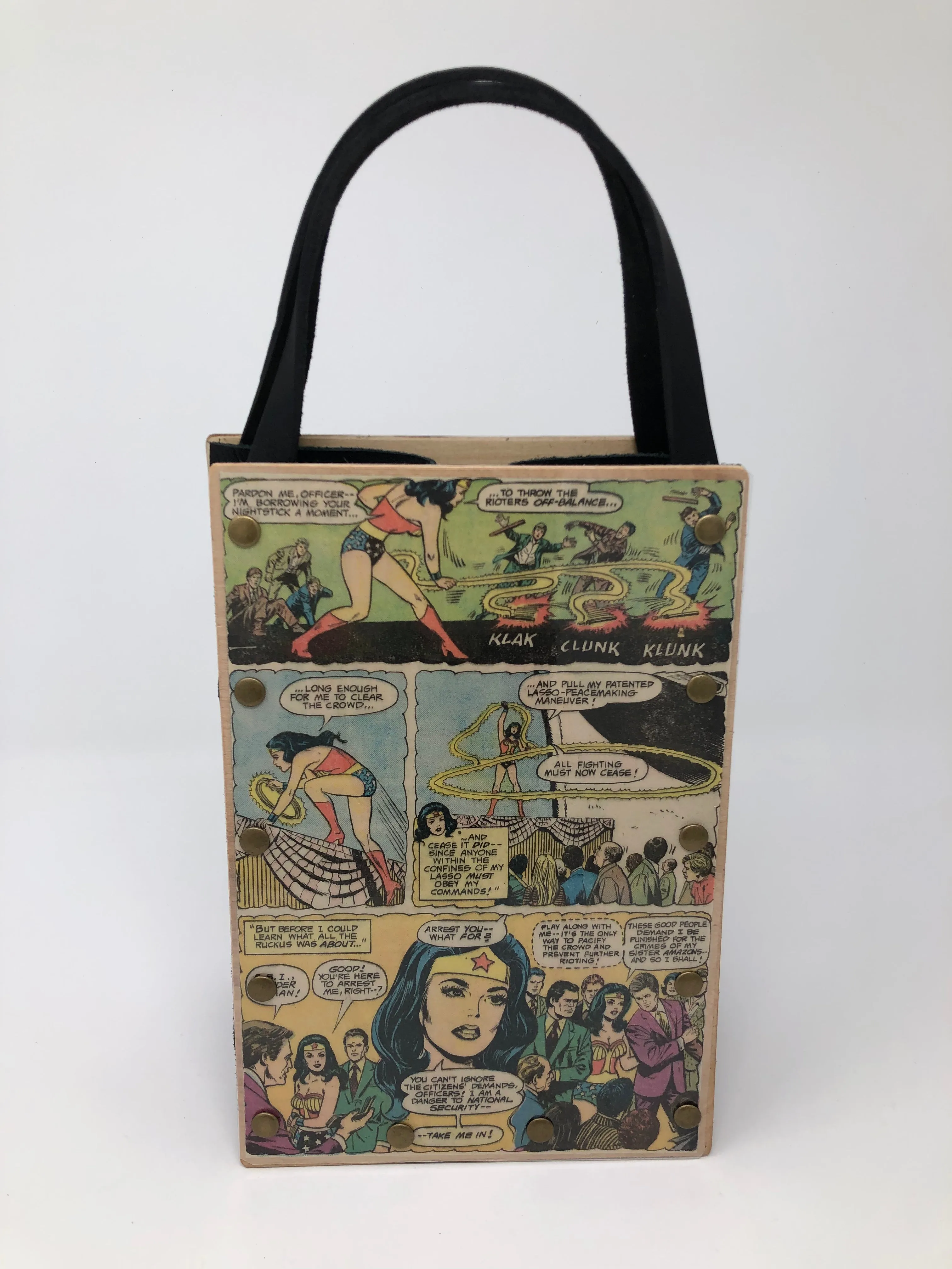 Vintage Wonder Woman Handbag - Golden Lasso
