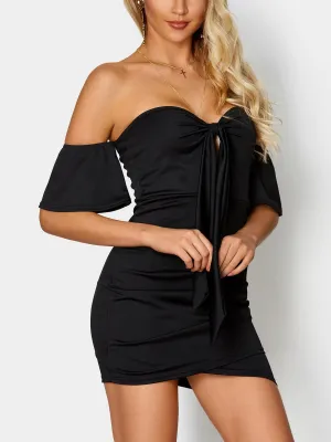 Wholesale Black Bateau Short Sleeve Plain Lace-Up Pleated Mini Dress